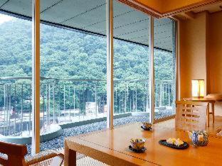 Yumoto Fujiya 傳統日式旅館 4*